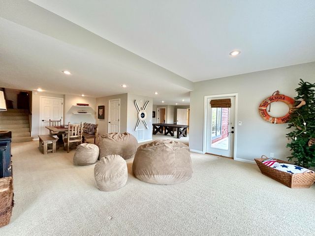 1166 Sandstone Point Trail, Monticello, KY 42633