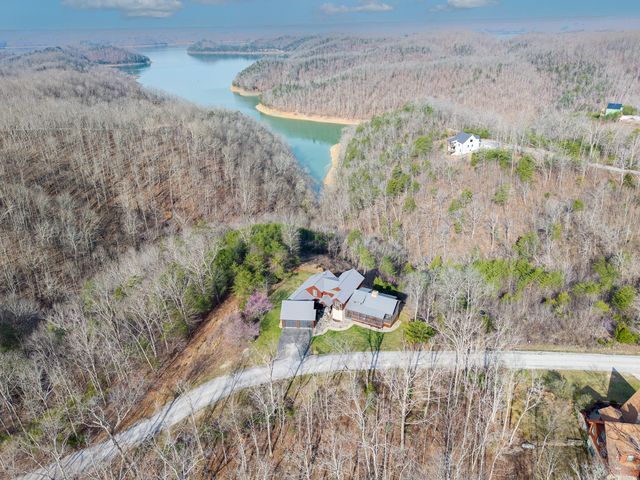 1166 Sandstone Point Trail, Monticello, KY 42633