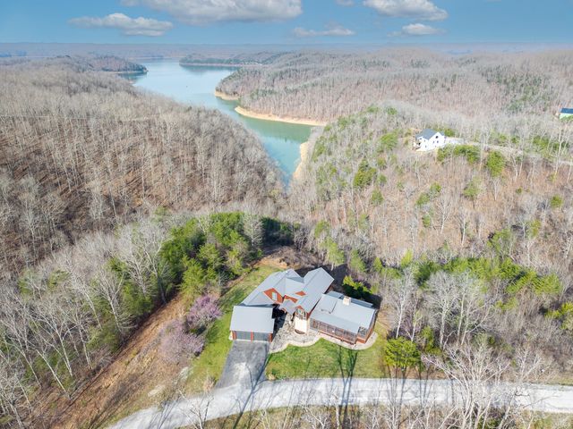 1166 Sandstone Point Trail, Monticello, KY 42633