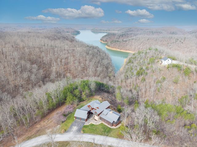1166 Sandstone Point Trail, Monticello, KY 42633