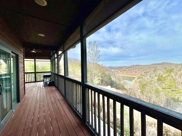 1166 Sandstone Point Trail, Monticello, KY 42633