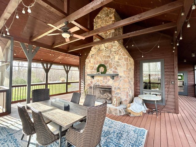 1166 Sandstone Point Trail, Monticello, KY 42633
