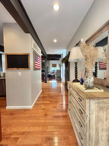 1166 Sandstone Point Trail, Monticello, KY 42633