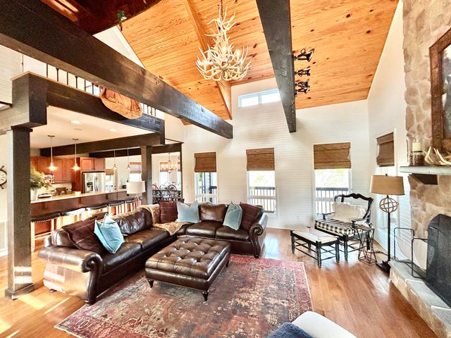 1166 Sandstone Point Trail, Monticello, KY 42633