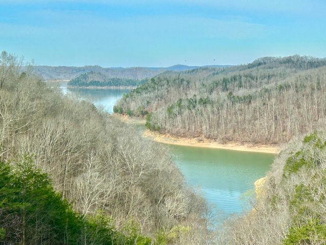 1166 Sandstone Point Trail, Monticello, KY 42633