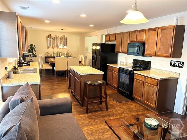 56 Burnt Oak Road, Port Wentworth, GA 31407