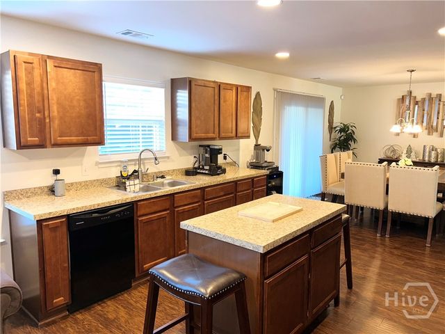 56 Burnt Oak Road, Port Wentworth, GA 31407