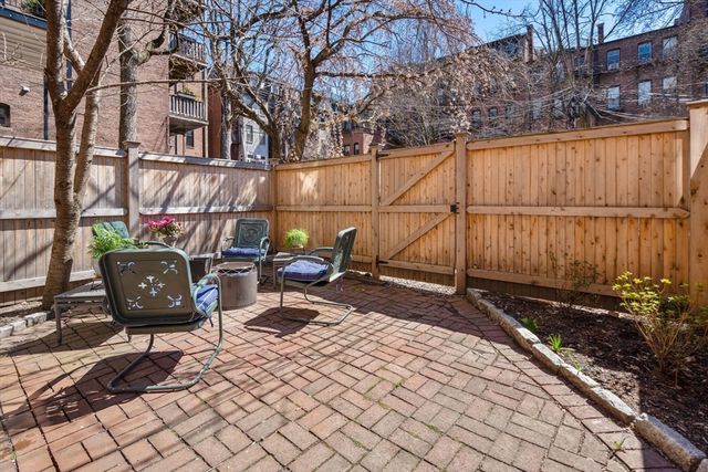 148 Warren Ave 1, Boston, MA 02116