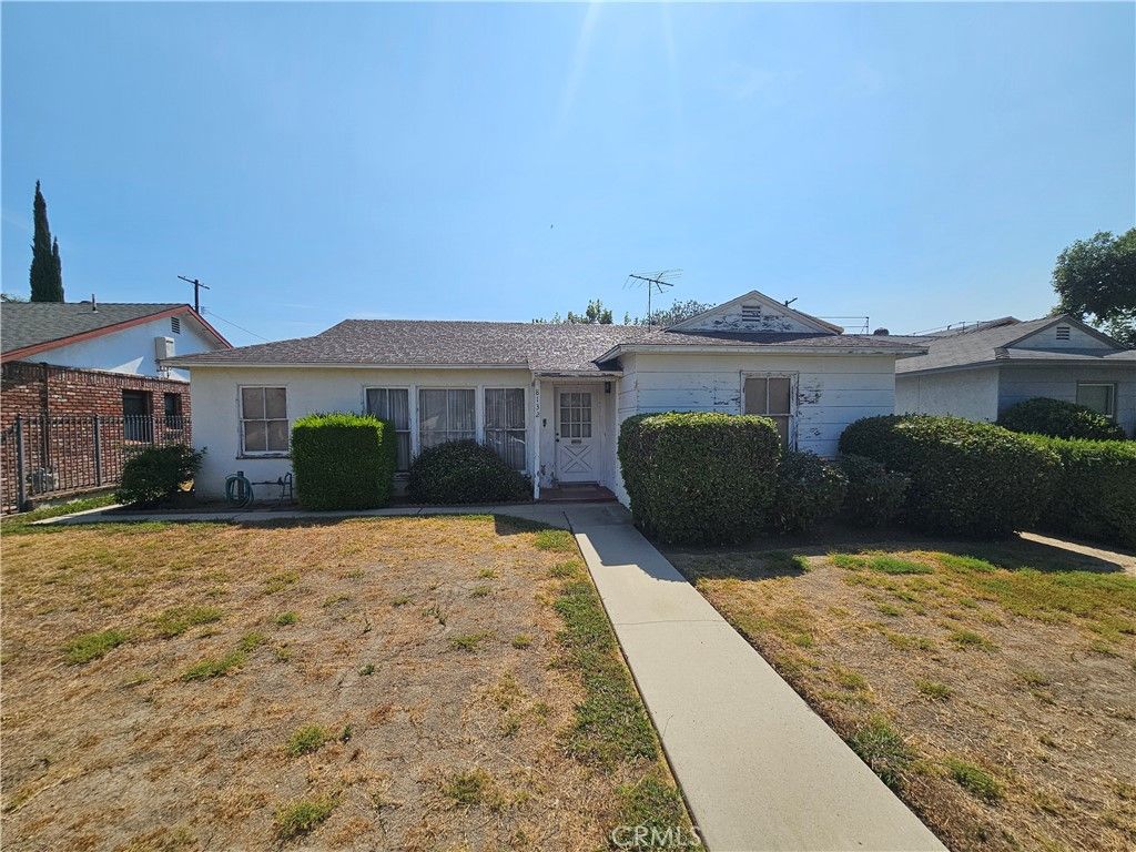8132 White Oak Avenue, Northridge, CA 91325