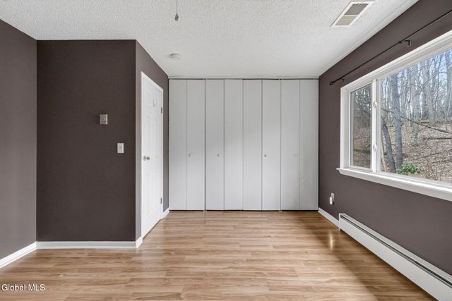 80 Crestwood Terrace, Albany, NY 12203