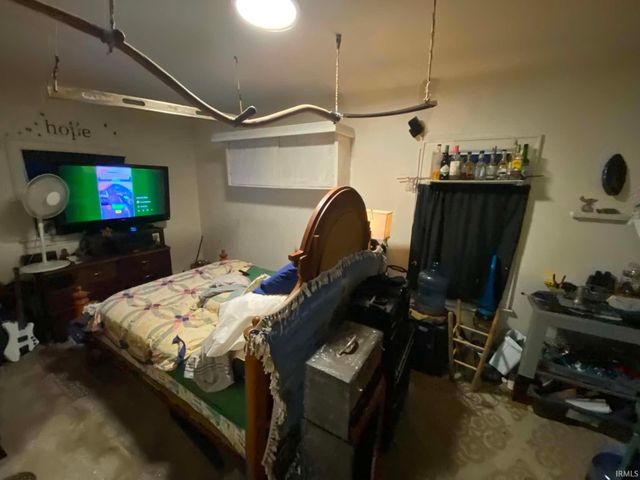 1735 E Franklin Street, Evansville, IN 47711