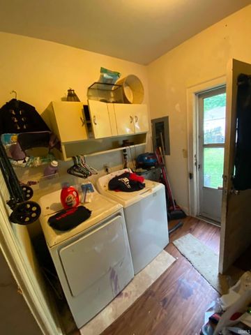 1735 E Franklin Street, Evansville, IN 47711
