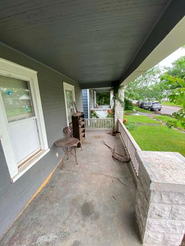 1735 E Franklin Street, Evansville, IN 47711
