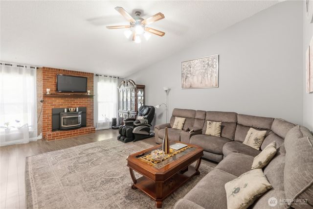 1005 185th Street CT E, Spanaway, WA 98387