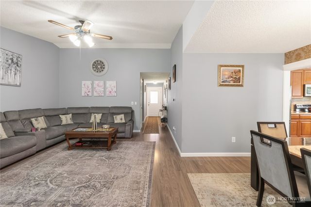 1005 185th Street CT E, Spanaway, WA 98387