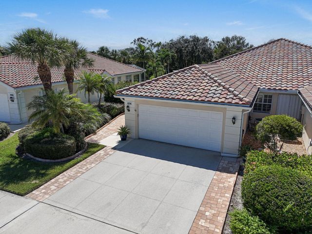 8256 SE Paurotis Lane, Hobe Sound, FL 33455