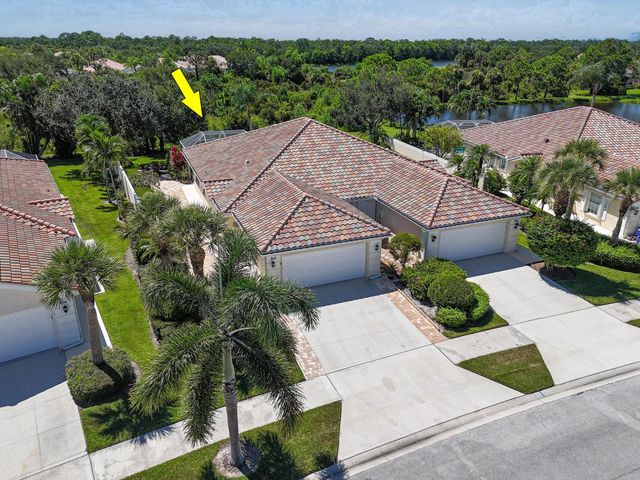 8256 SE Paurotis Lane, Hobe Sound, FL 33455
