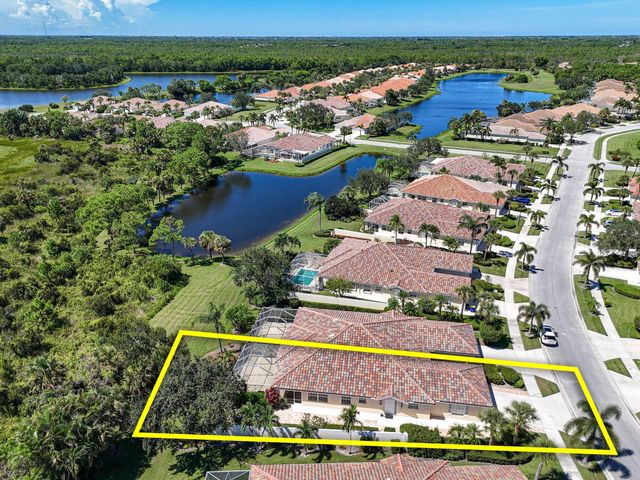 8256 SE Paurotis Lane, Hobe Sound, FL 33455