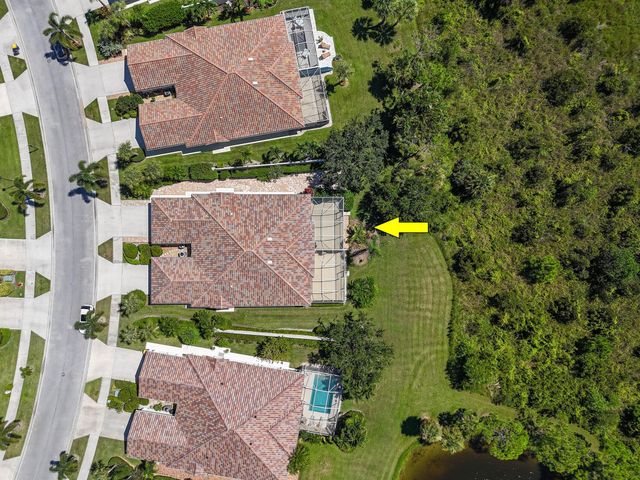 8256 SE Paurotis Lane, Hobe Sound, FL 33455