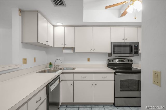 270 E Glassboro Court 2B, Hernando, FL 34442