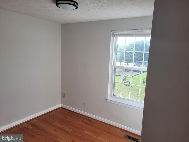 1810 TILLETSON PL, Woodbridge, VA 22191