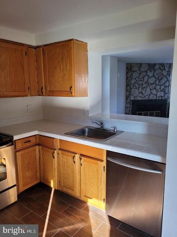 1810 TILLETSON PL, Woodbridge, VA 22191
