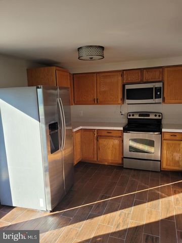 1810 TILLETSON PL, Woodbridge, VA 22191