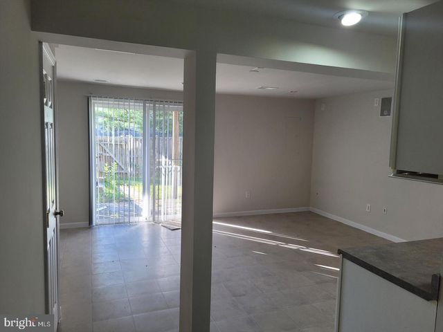 1810 TILLETSON PL, Woodbridge, VA 22191