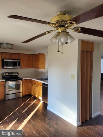 1810 TILLETSON PL, Woodbridge, VA 22191
