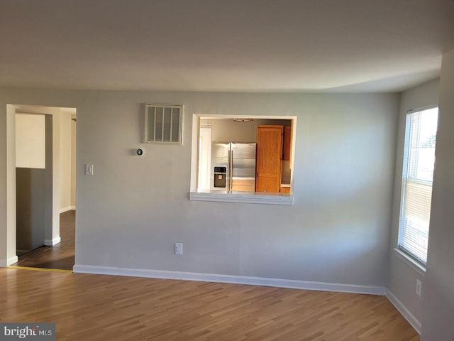 1810 TILLETSON PL, Woodbridge, VA 22191