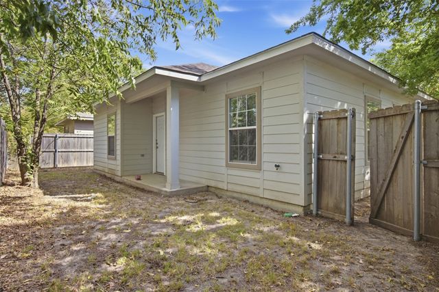 4104 Gordon Street, Greenville, TX 75401
