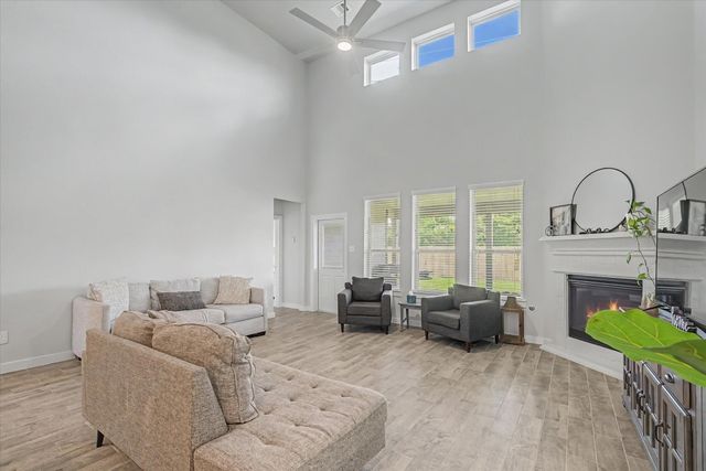 18307 Windy Knoll Way, Houston, TX 77084