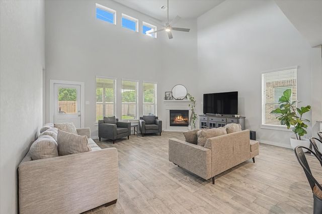 18307 Windy Knoll Way, Houston, TX 77084