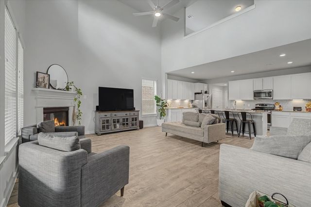 18307 Windy Knoll Way, Houston, TX 77084