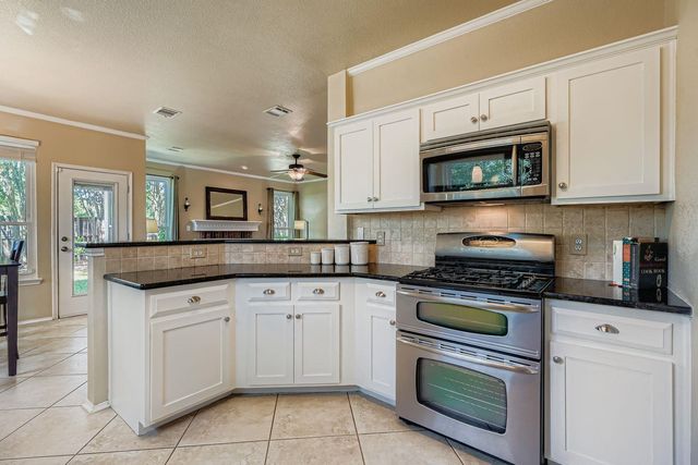 2600 Winding Brook DR, Austin, TX 78748