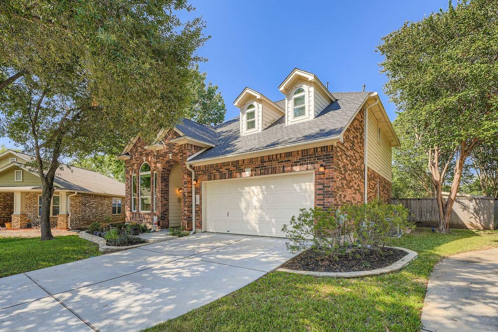 2600 Winding Brook DR, Austin, TX 78748