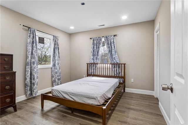 1428 24th ST B, Newport News, VA 23607