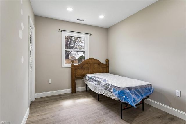 1428 24th ST B, Newport News, VA 23607