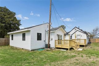 1428 24th ST B, Newport News, VA 23607