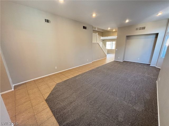 9218 Desert Heat Avenue, Las Vegas, NV 89178