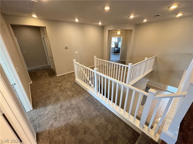 9218 Desert Heat Avenue, Las Vegas, NV 89178