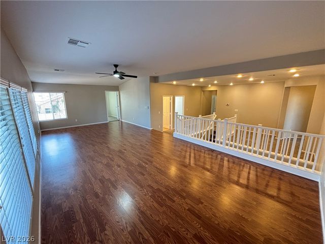 9218 Desert Heat Avenue, Las Vegas, NV 89178