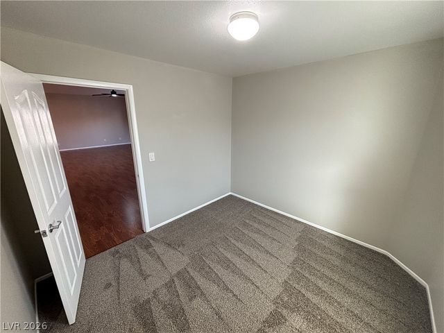 9218 Desert Heat Avenue, Las Vegas, NV 89178