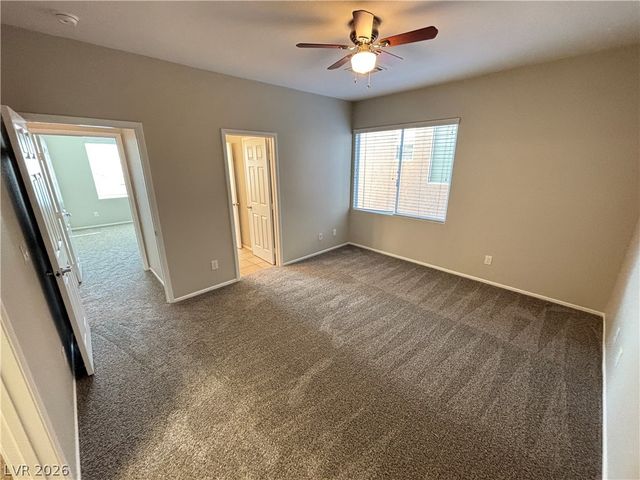 9218 Desert Heat Avenue, Las Vegas, NV 89178