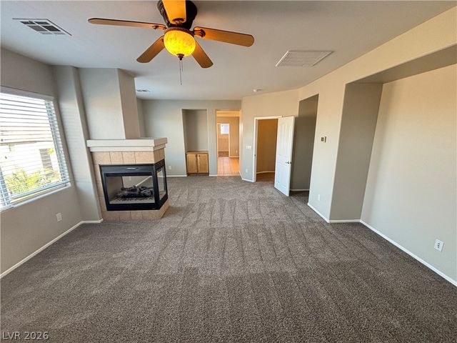 9218 Desert Heat Avenue, Las Vegas, NV 89178