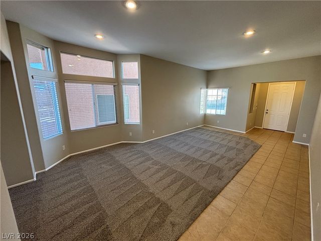 9218 Desert Heat Avenue, Las Vegas, NV 89178