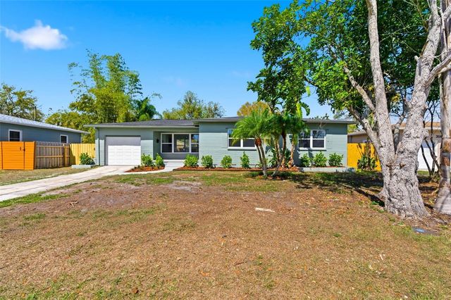 3593 BENSON AVENUE N, St Petersburg, FL 33713