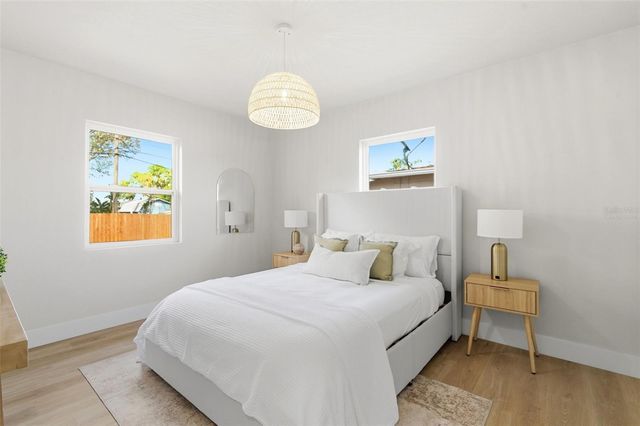 3593 BENSON AVENUE N, St Petersburg, FL 33713