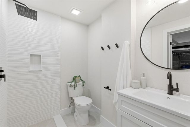 3593 BENSON AVENUE N, St Petersburg, FL 33713