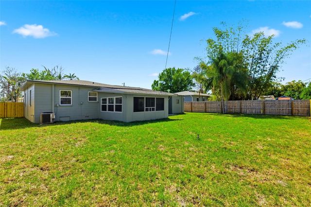 3593 BENSON AVENUE N, St Petersburg, FL 33713